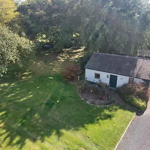 Cosy 2 Bed Next To Fota Wildlife Park Holiday home Cork